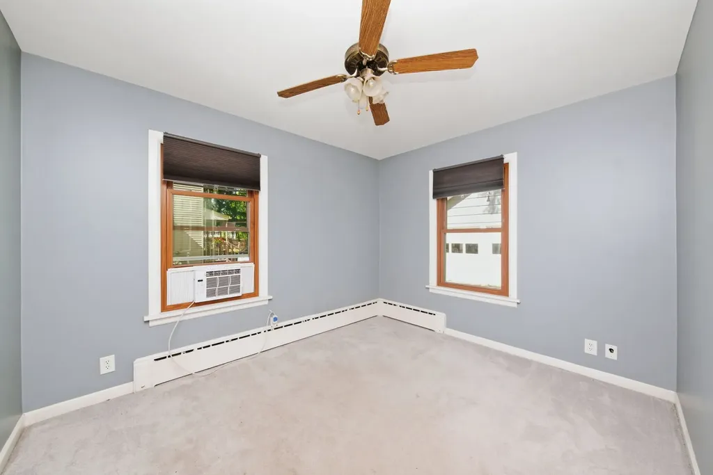 512 South Calumet Avenue Aurora IL 60506