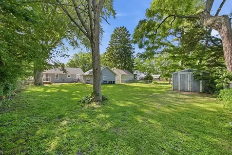 512 South Calumet Avenue Aurora IL 60506