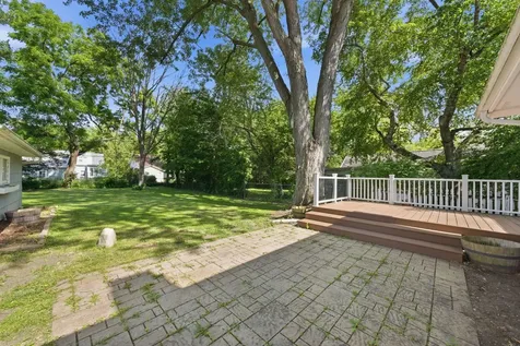 512 South Calumet Avenue Aurora IL 60506