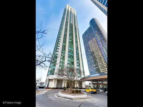 195 North Harbor Drive Chicago IL 60601