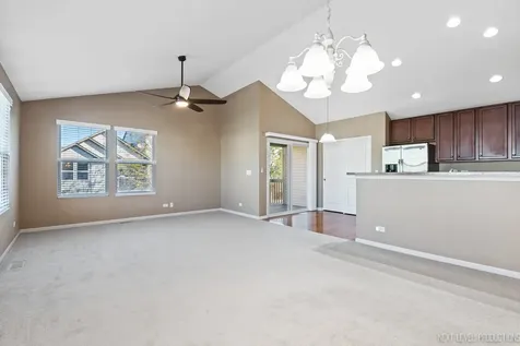 260 Devoe Drive Oswego IL 60543