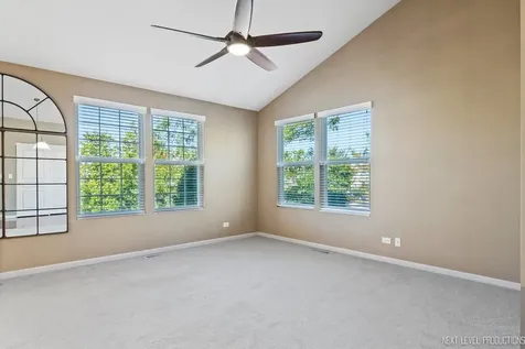 260 Devoe Drive Oswego IL 60543