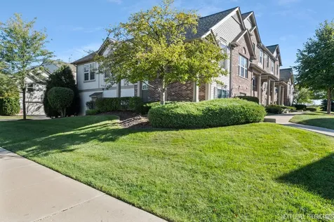260 Devoe Drive Oswego IL 60543