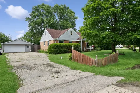 99 Fox Lane Wheeling IL 60090