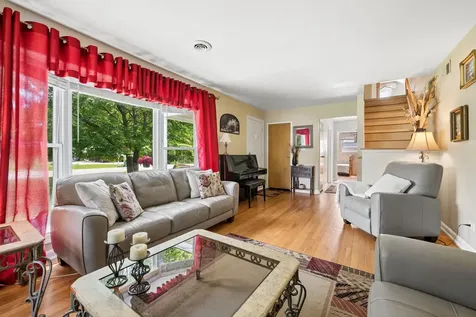 99 Fox Lane Wheeling IL 60090
