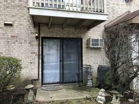 446 East Osage Lane Palatine IL 60074