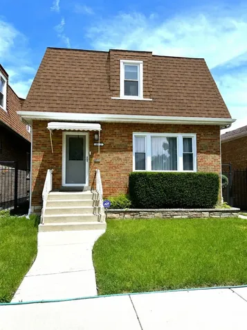 3912 West Marquette Road Chicago IL 60629