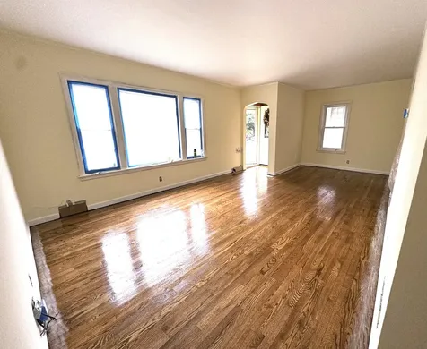 3912 West Marquette Road Chicago IL 60629