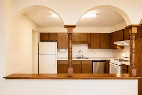 5447 West Lawrence Avenue Chicago IL 60630