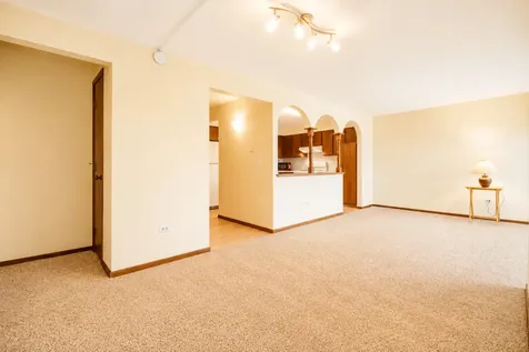 5447 West Lawrence Avenue Chicago IL 60630