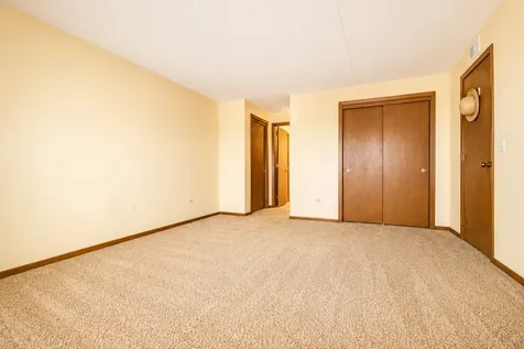 5447 West Lawrence Avenue Chicago IL 60630