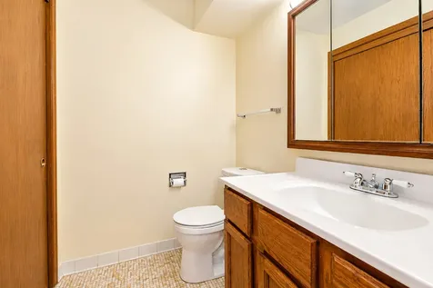 5447 West Lawrence Avenue Chicago IL 60630