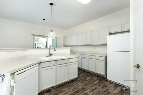 636 South Cadillac Circle Romeoville IL 60446