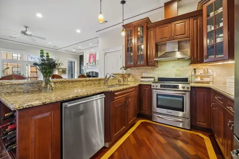 1640 West Belmont Avenue Chicago IL 60657