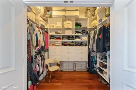 1640 West Belmont Avenue Chicago IL 60657