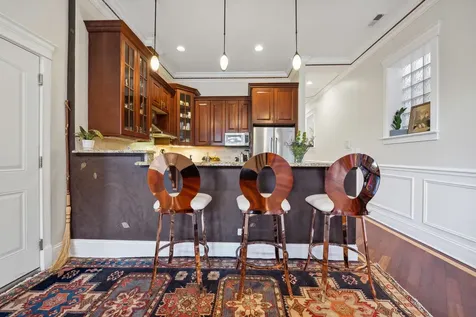1640 West Belmont Avenue Chicago IL 60657