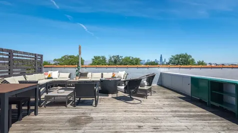 843 North California Avenue Chicago IL 60622