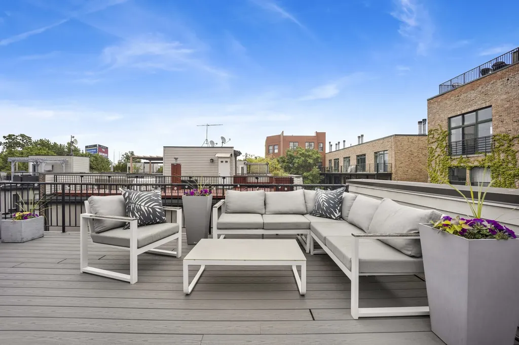 1757 North Paulina Street Chicago IL 60622