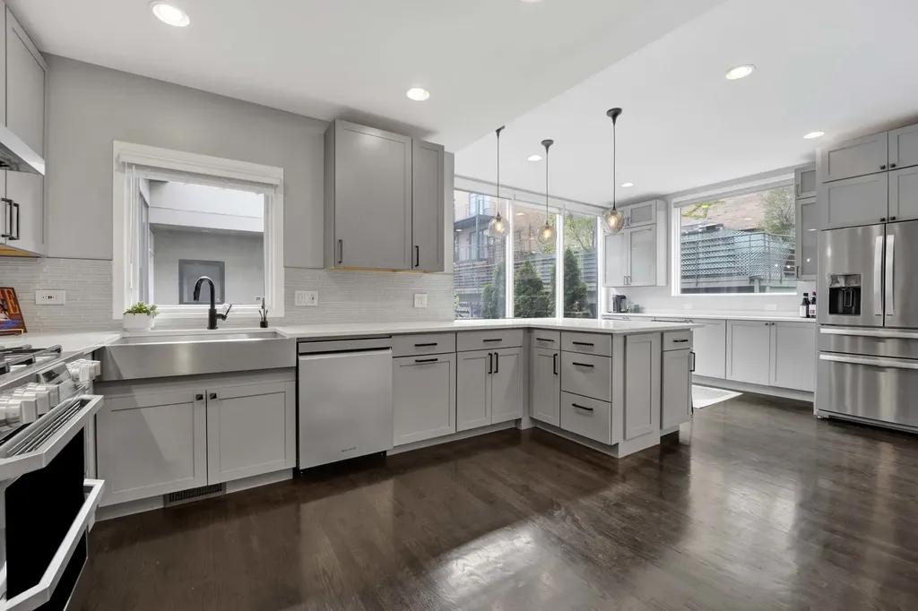 1757 North Paulina Street Chicago IL 60622
