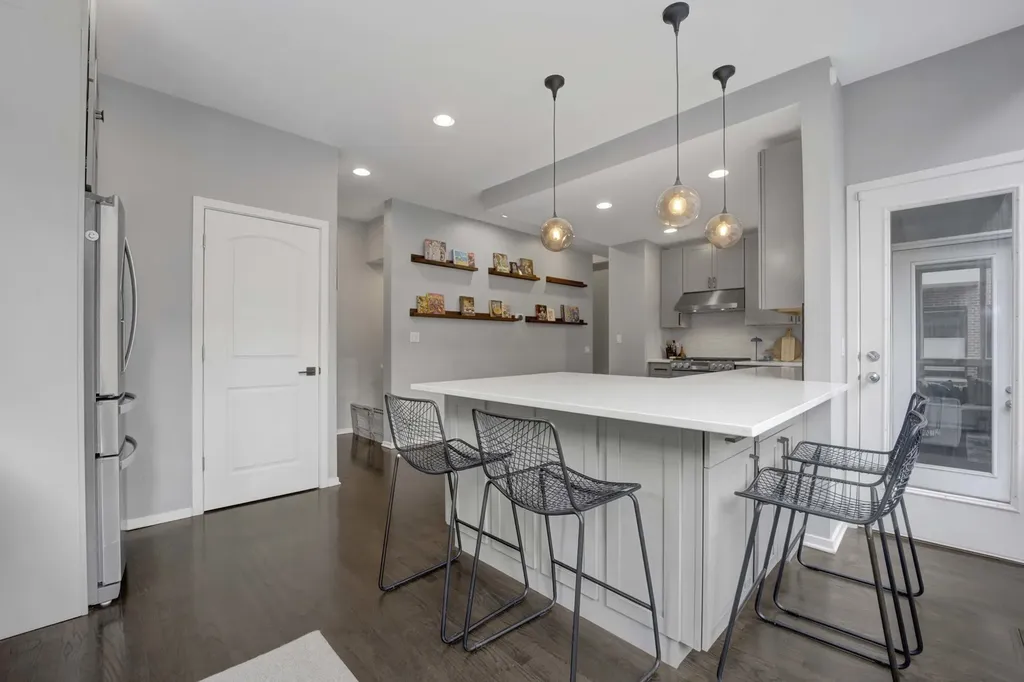 1757 North Paulina Street Chicago IL 60622