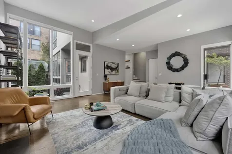 1757 North Paulina Street Chicago IL 60622