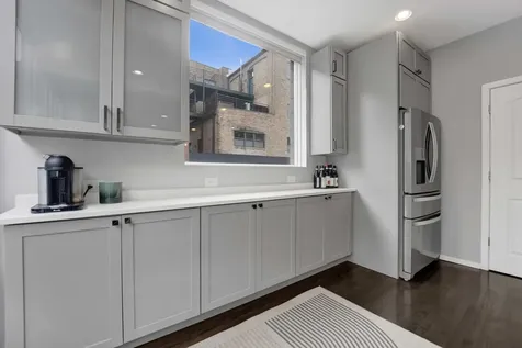 1757 North Paulina Street Chicago IL 60622