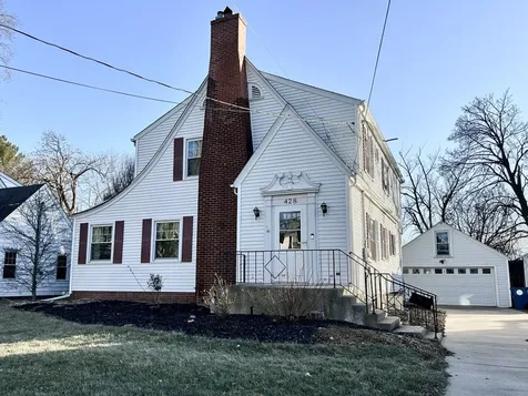 428 East Thompson Street Princeton IL 61356