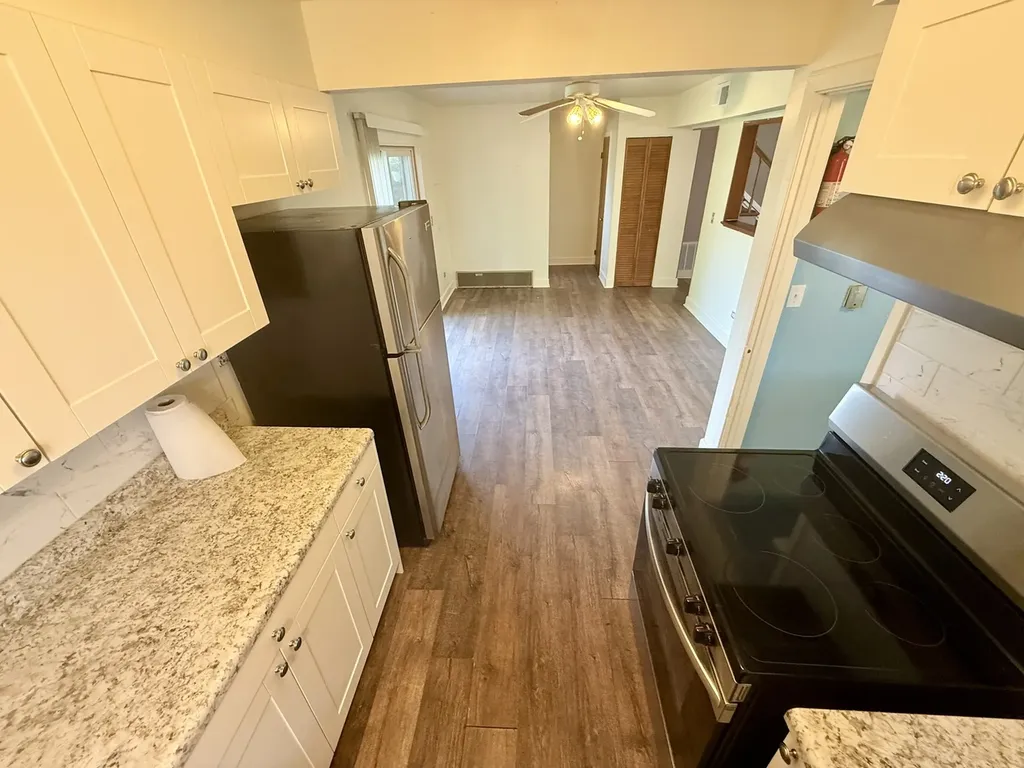 6119 Lane Place Downers Grove IL 60516