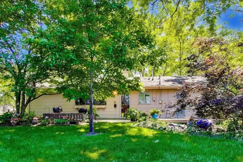 170 Westview Street Hoffman Estates IL 60169