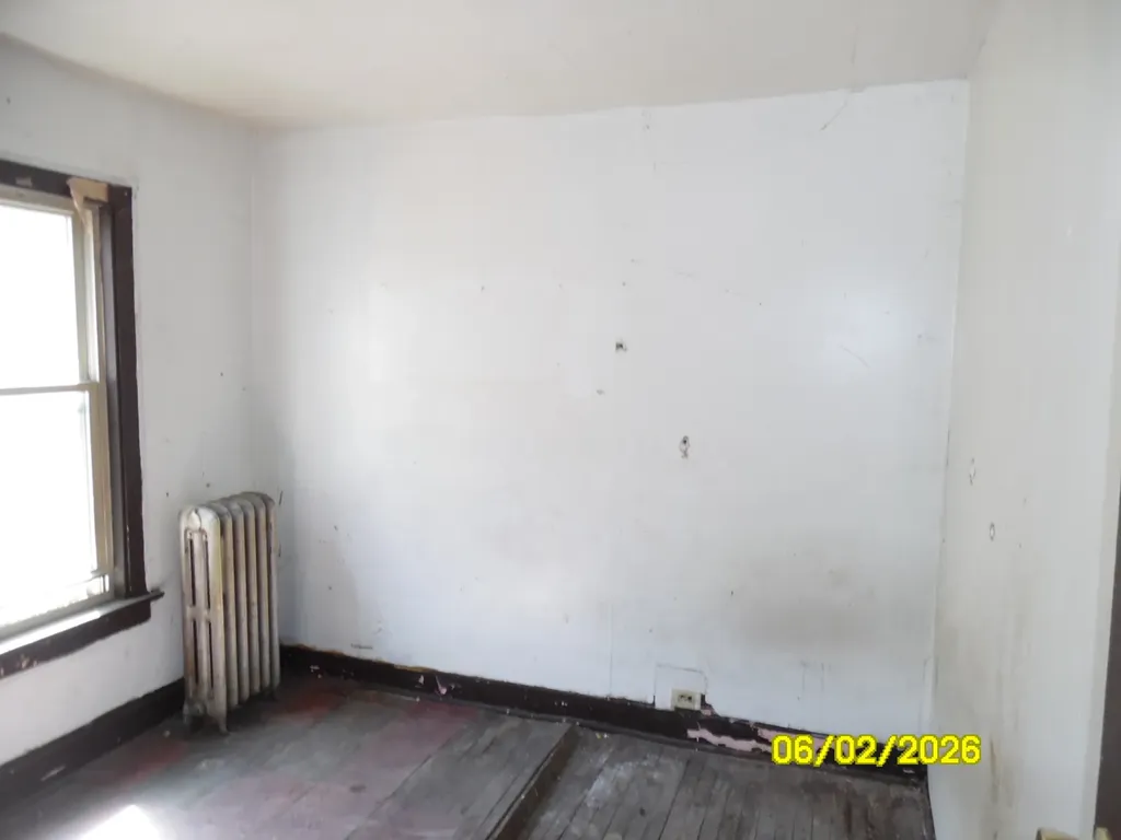 556 West 111th Street Chicago IL 60628
