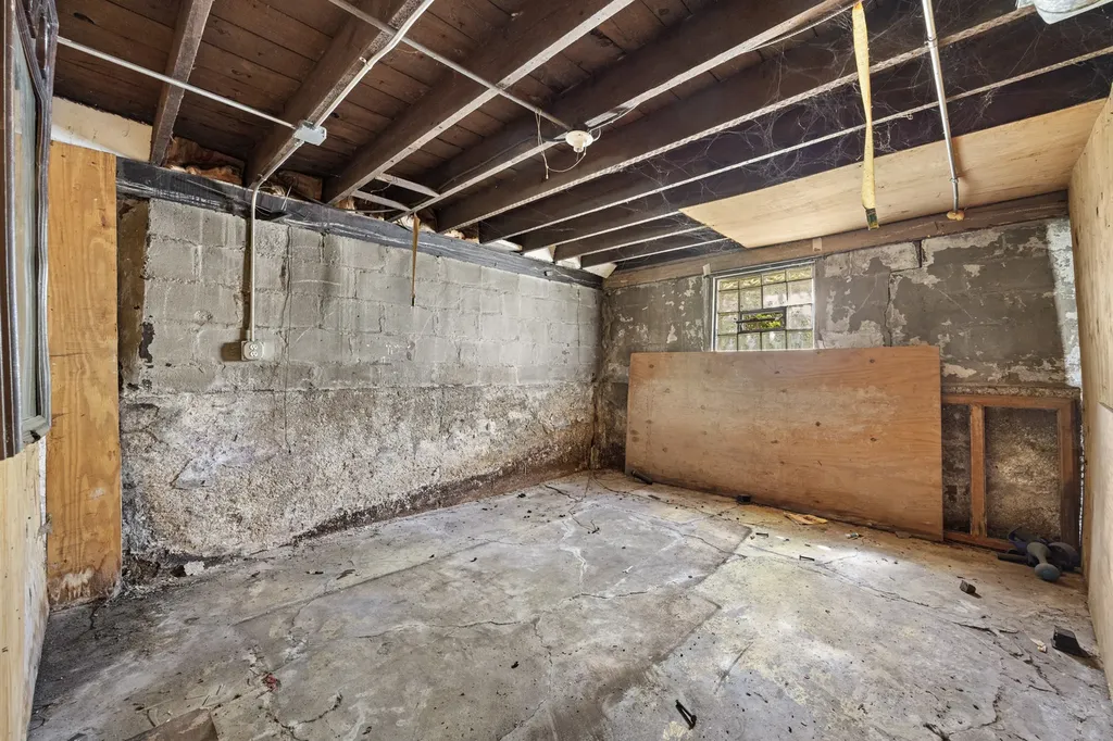 10631 South Wabash Avenue Chicago IL 60628