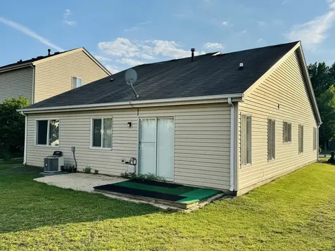 7037 Yorkshire Drive Woodridge IL 60517