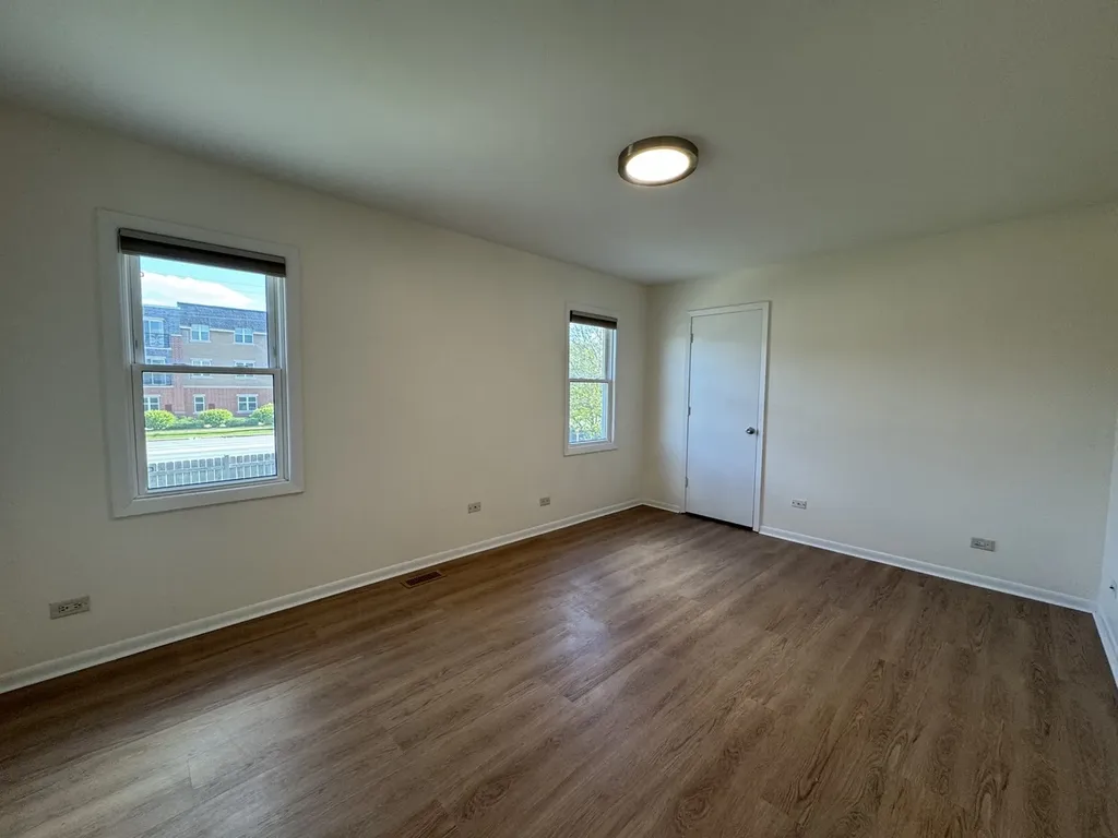 425 Beechwood Drive Westmont IL 60559