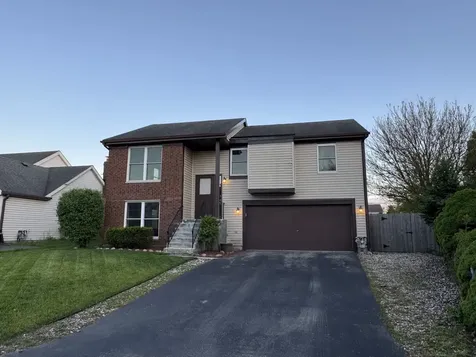 425 Beechwood Drive Westmont IL 60559