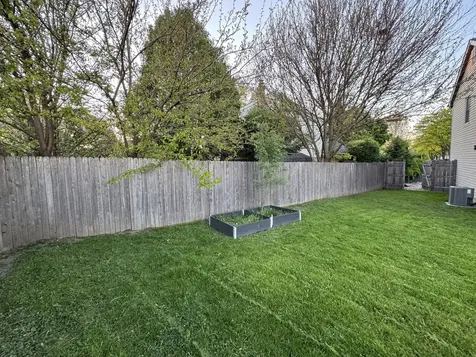 425 Beechwood Drive Westmont IL 60559