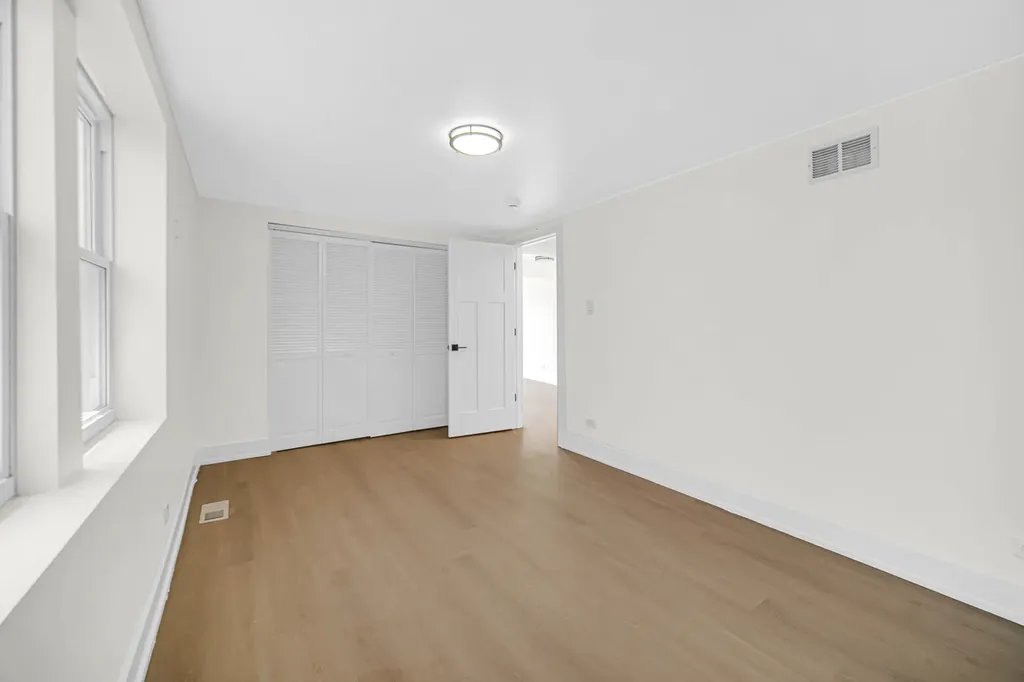 1520 North Campbell Avenue Chicago IL 60622