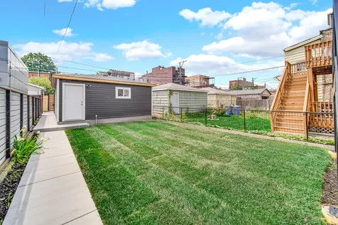 1520 North Campbell Avenue Chicago IL 60622