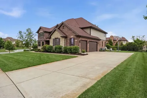 8743 Stone Creek Boulevard Frankfort IL 60423