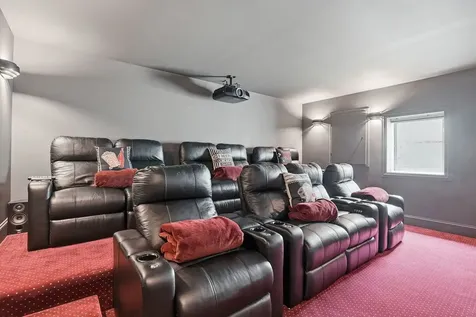 8743 Stone Creek Boulevard Frankfort IL 60423