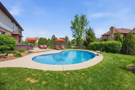 8743 Stone Creek Boulevard Frankfort IL 60423