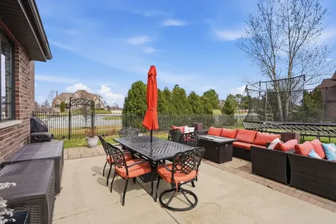 8743 Stone Creek Boulevard Frankfort IL 60423