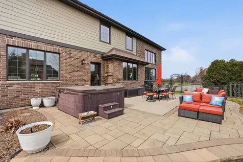 8743 Stone Creek Boulevard Frankfort IL 60423