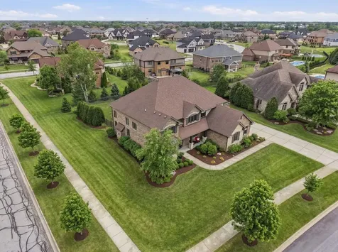 8743 Stone Creek Boulevard Frankfort IL 60423
