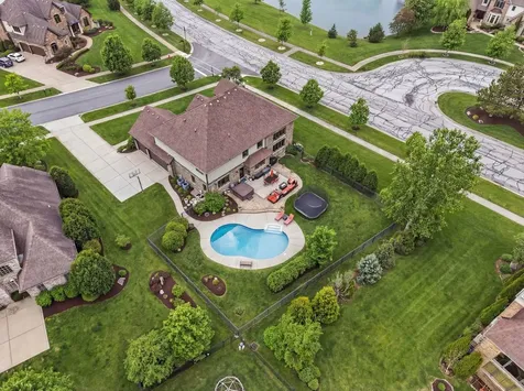 8743 Stone Creek Boulevard Frankfort IL 60423