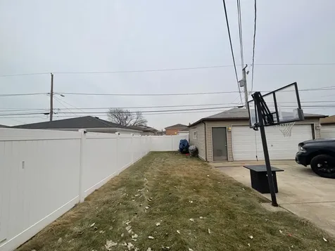 397 Saginaw Avenue Calumet City IL 60409