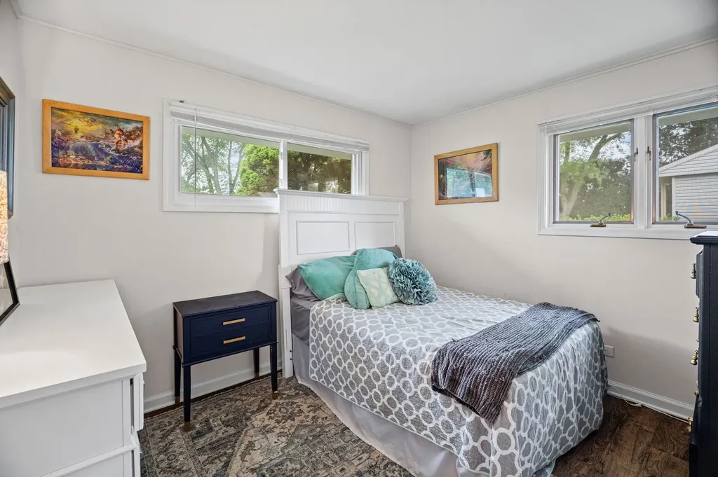 35 Johnathan Road Lake Zurich IL 60047