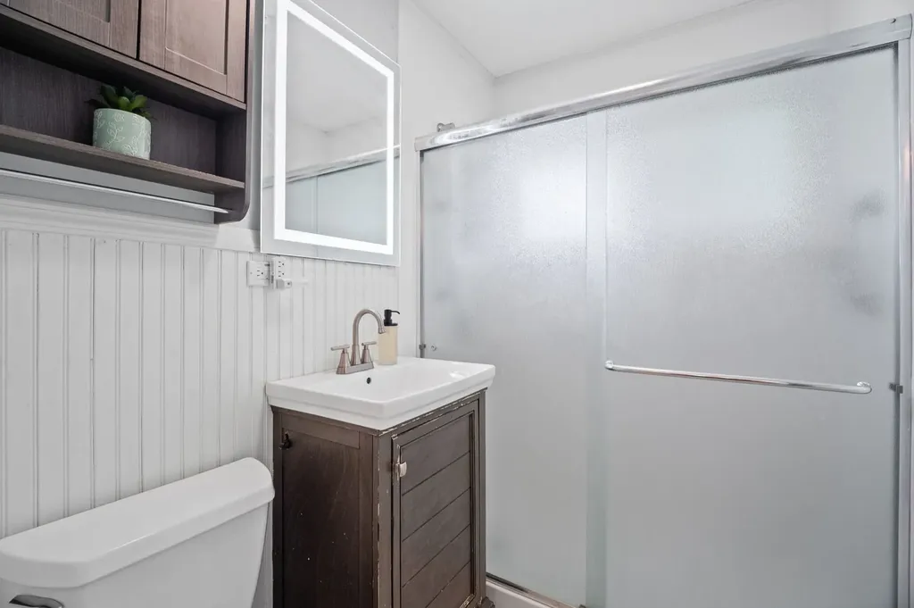 35 Johnathan Road Lake Zurich IL 60047