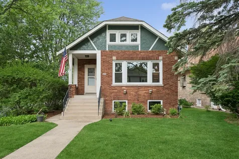 2100 Forestview Road Evanston IL 60201