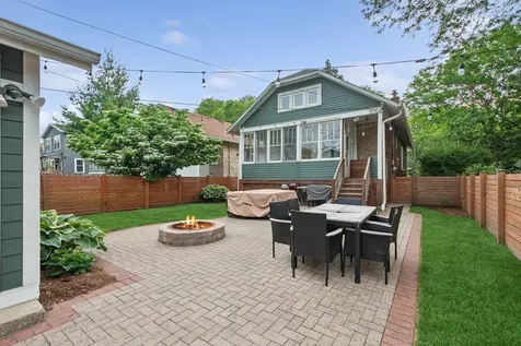 2100 Forestview Road Evanston IL 60201