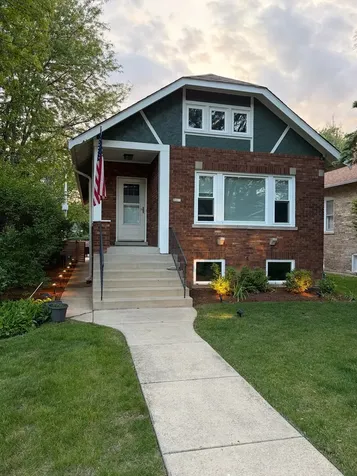2100 Forestview Road Evanston IL 60201